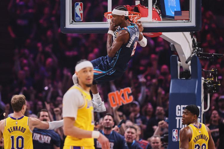 APTOPIX Lakers Thunder Basketball