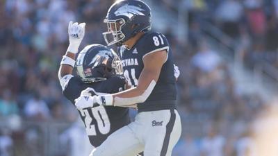 Wolf Pack blows by Texas State, 38-14