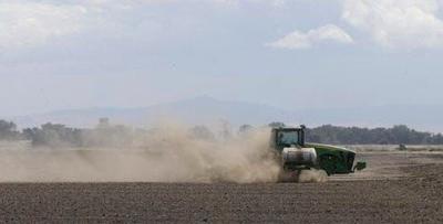 California OKs Offer of Voluntary Water Cuts by Farmers