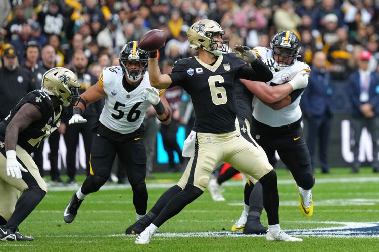 Steelers Saints Football