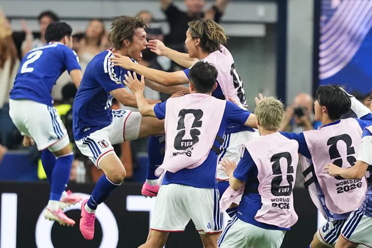 APTOPIX Japan Netherlands WCup Soccer