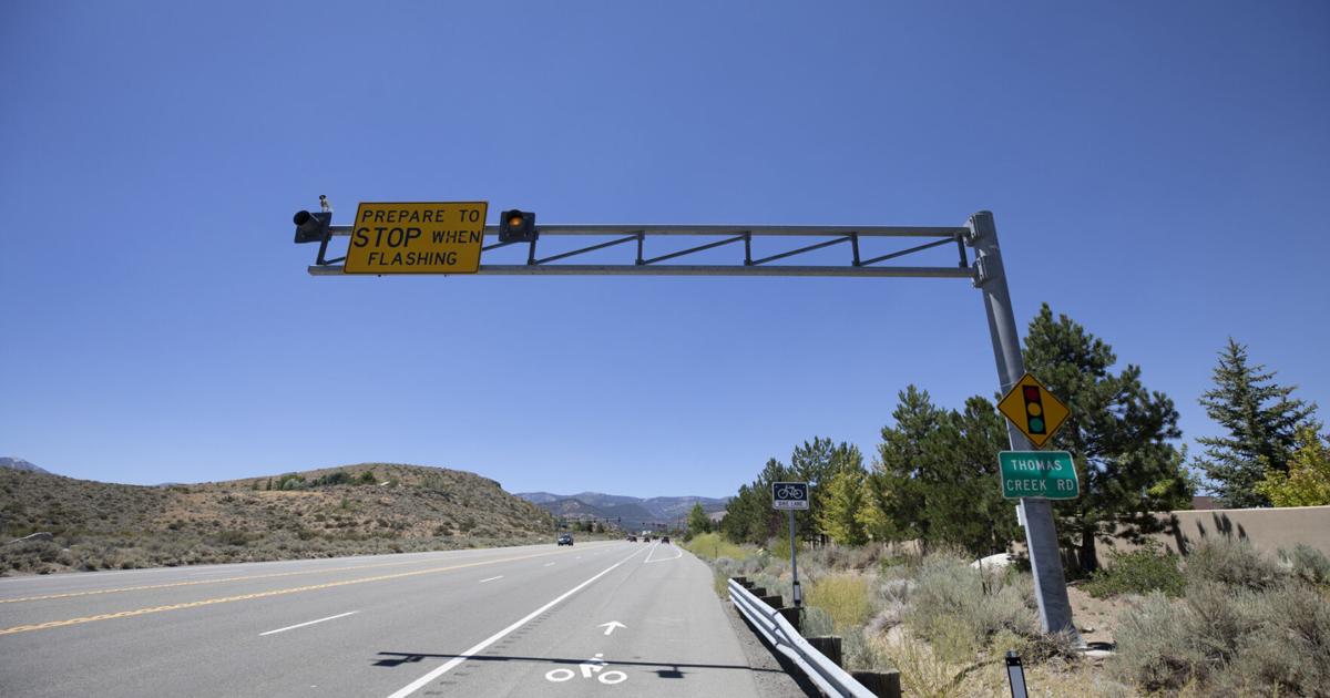 Pyramid Traffic Signs Traffic signal warning signs changing on Pyramid And Mt. Rose Highways ...