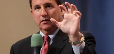 Oracle CEO Mark Hurd Dies at 62