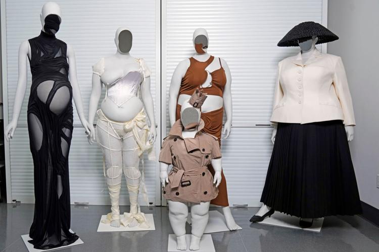 Met Gala-Exhibit-Mannequins