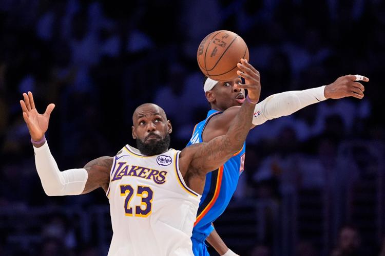APTOPIX Thunder Lakers Basketball