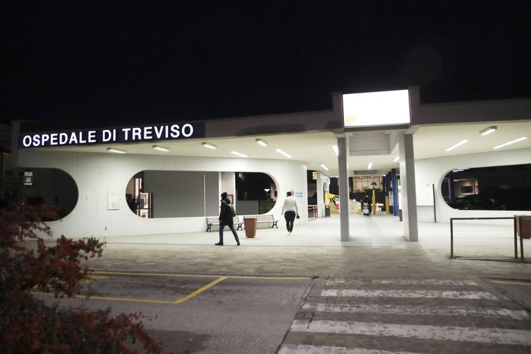 Milan Cortina Olympics Vonn Hospitalized