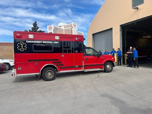 RFD donates Ambulance NVPSN 2.jpg
