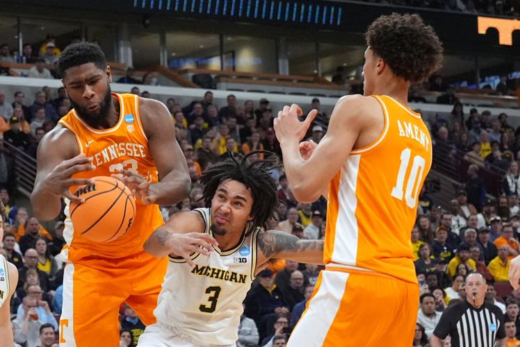 APTOPIX NCAA Tennessee Michigan Basketball