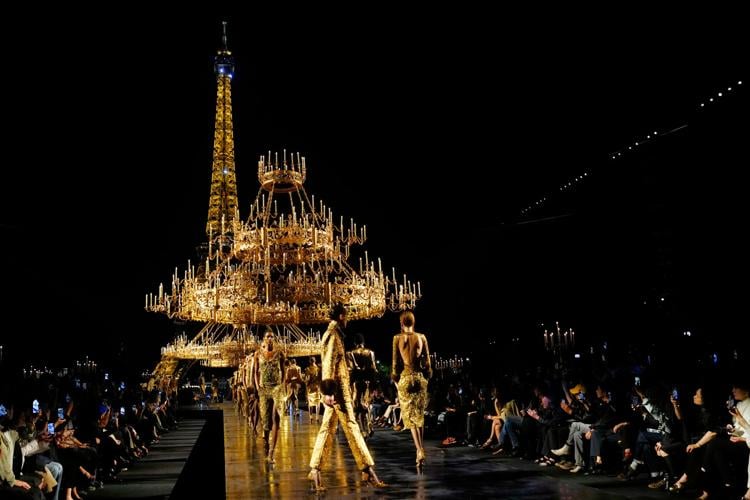 Paris Fashion Saint Laurent Womens S/S 27
