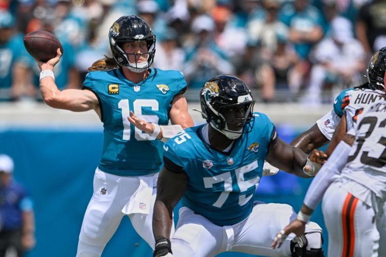 Browns Jaguars Football
