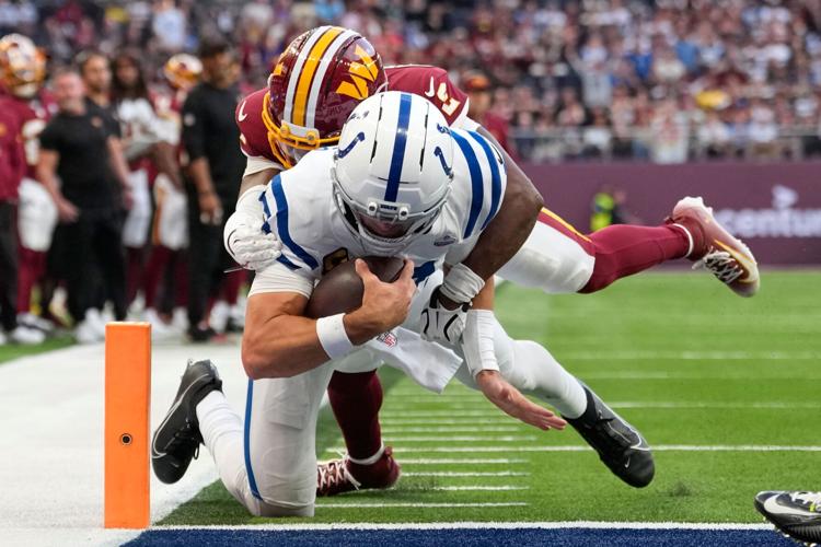 Colts Commanders Football