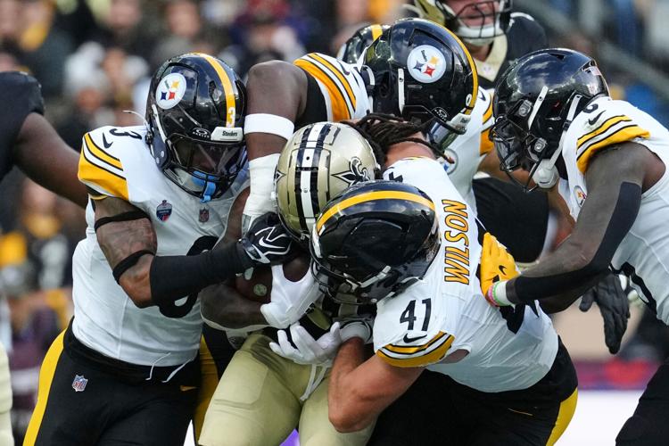 Steelers Saints Football