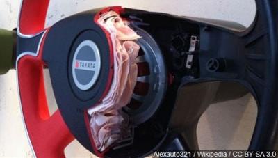 U.S. Investigates Four Automakers in New Takata Air Bag Recall