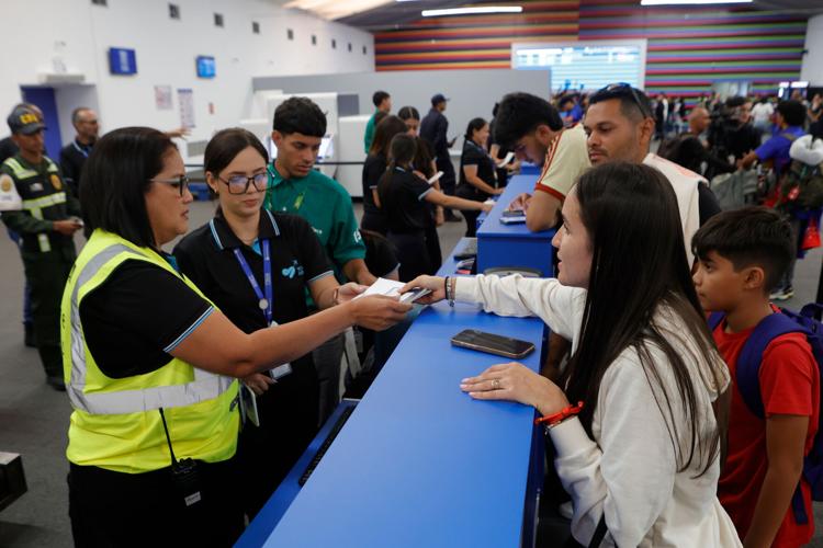 Venezuela Airport Reopens