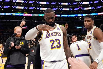 Lakers Tanter Retires Basketball