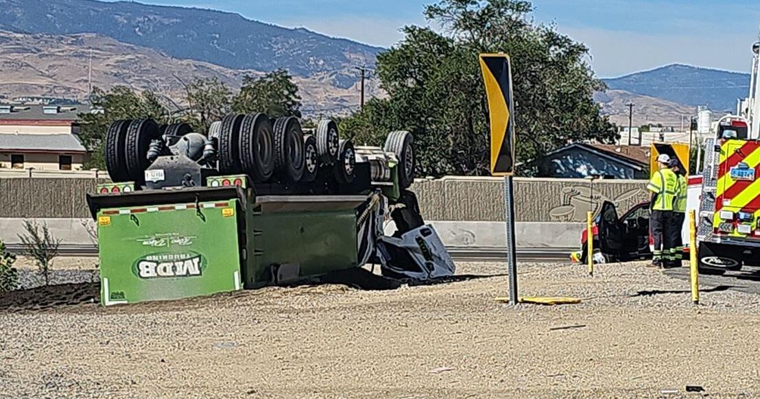 Team Ramp App Dump truck rolls over, closing I-580 2nd Street off-ramp in Reno ...