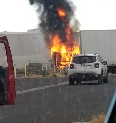 Trailer fire Nugget ave..PNG