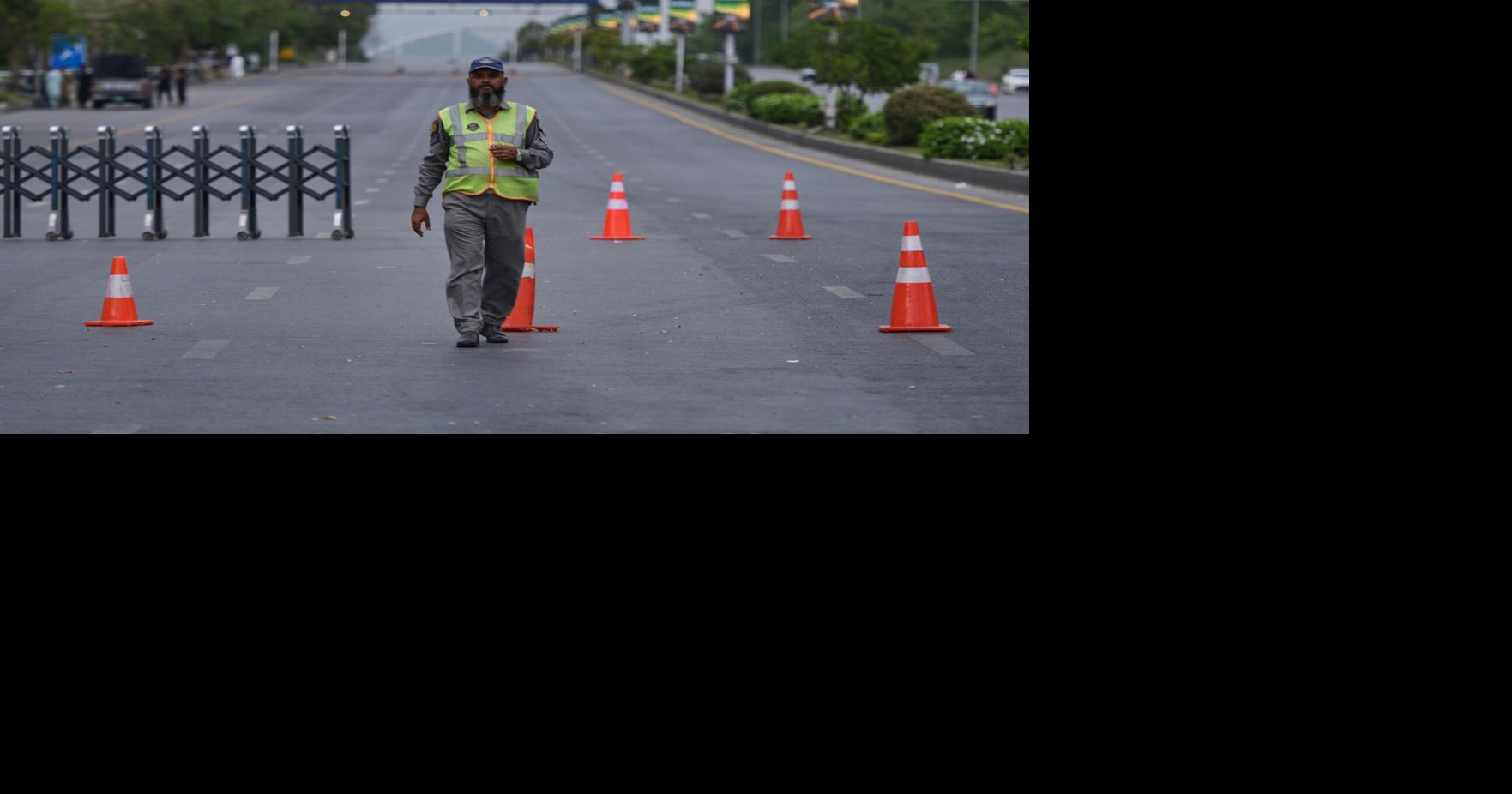 Talks stumble as Iran's top diplomat leaves Pakistan and Trump says he told envoys not to go