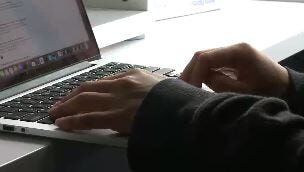 Experts Warn of Online Scam