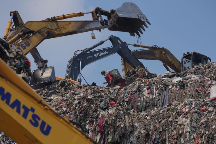 APTOPIX Indonesia Climate Landfill