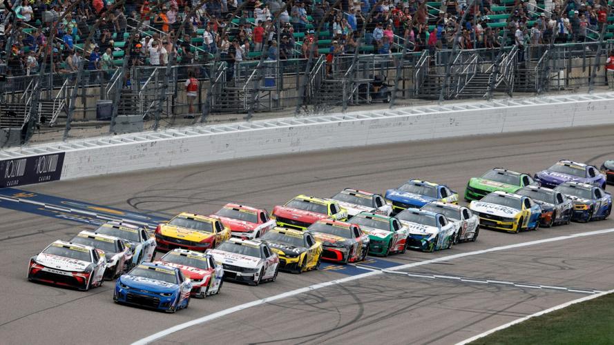 NASCAR Kansas Auto Racing