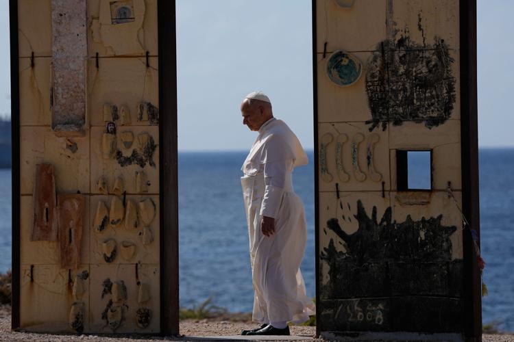 Italy Pope Lampedusa