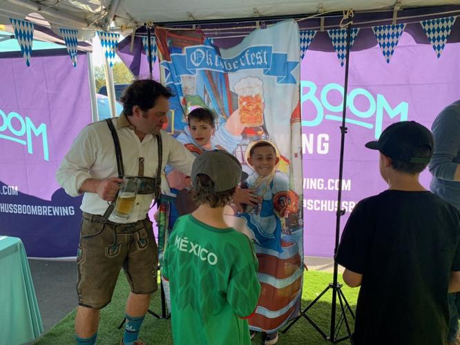 Oktoberfest at Schussboom 3.jpg