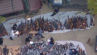 Suspect Bails Out After 1,000 Guns Seized From L.A. Mansion