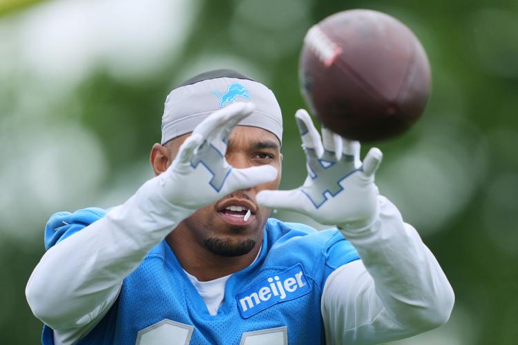 Top 5 Wide Receivers Football