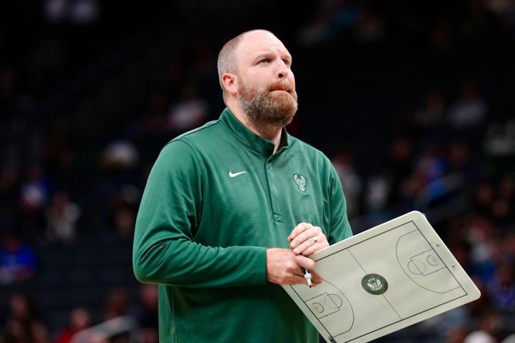 Bulls Bucks Basketball
