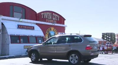 Twin City Ready For Burners Despite a 'For Sale' Sign