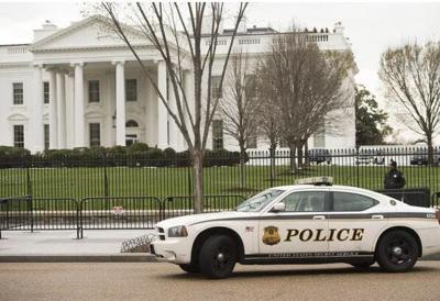 Man Who Drove Suspicious Car Near White House is Detained