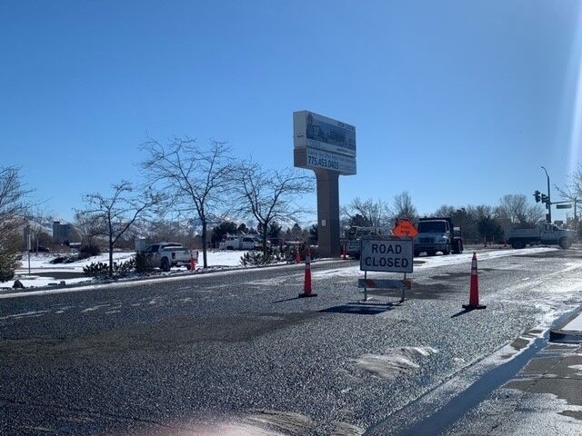 Mall Drive, Sparks