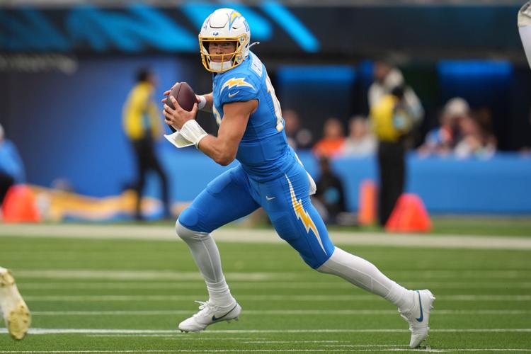 Broncos Chargers Football