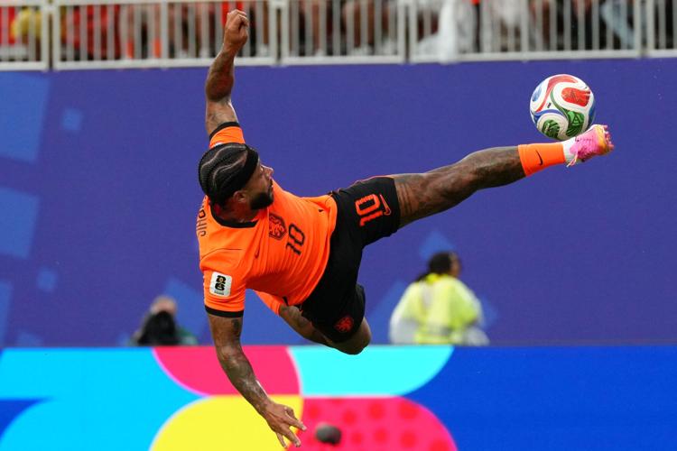 Netherlands Tunisia WCup Soccer