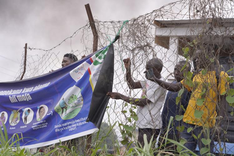 Congo Ebola Workers Strike