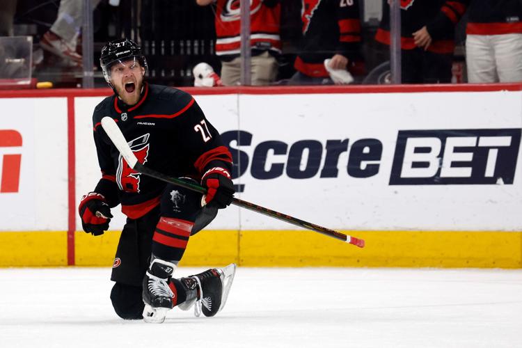 Flyers Hurricanes Hockey