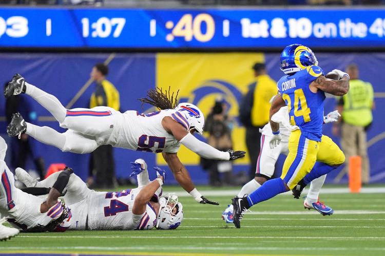 APTOPIX Bills Rams Football