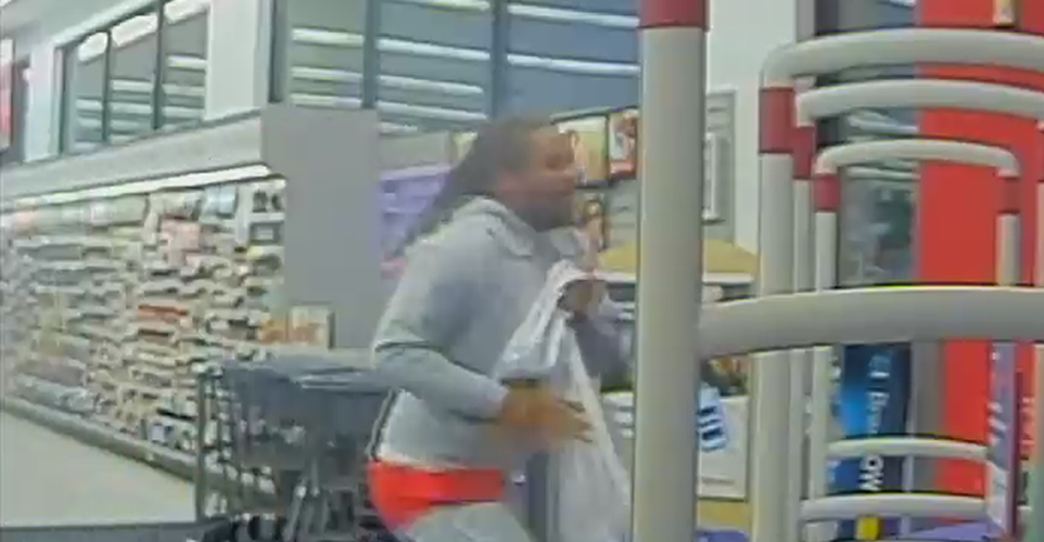 walgreens robbery suspect 4.png