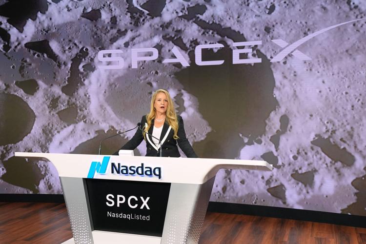 APTOPIX Finacial Markets SpaceX IPO