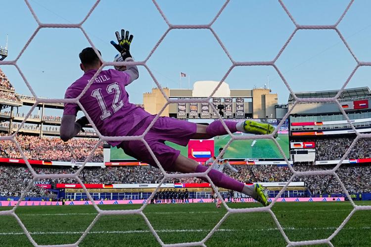 APTOPIX Paraguay Germany WCup Soccer