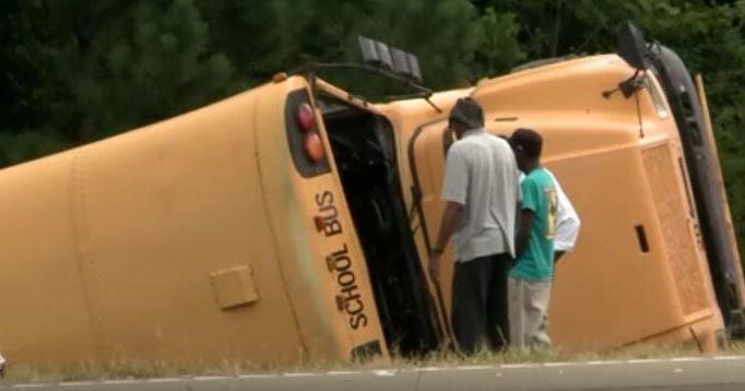 Driver Dies, Seven Children Injured in Mississippi School Bus Crash ...