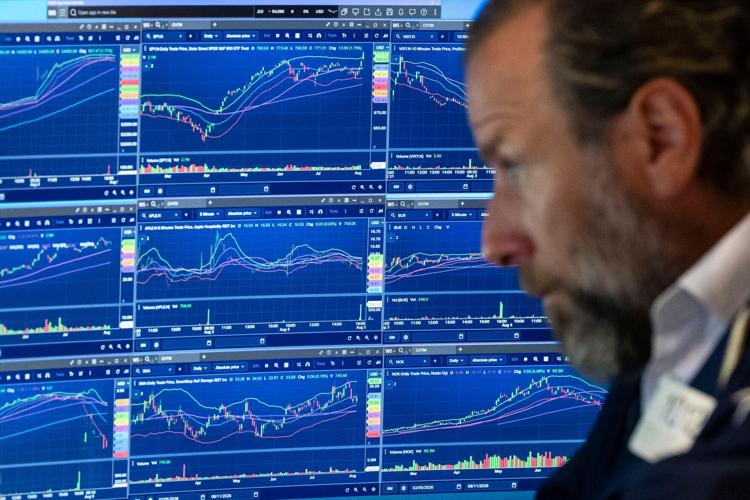 APTOPIX Financial Markets Wall Street
