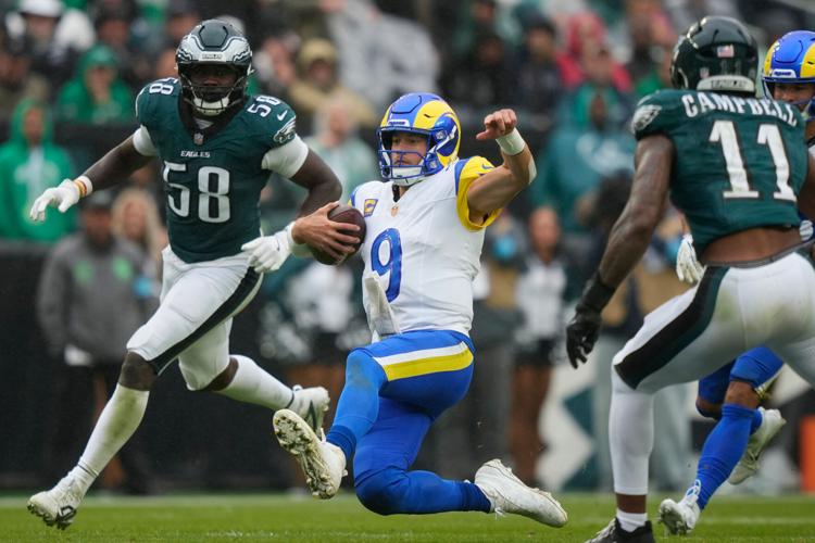 Rams Eagles Football