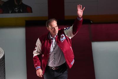 Avalanche Sakic Hockey