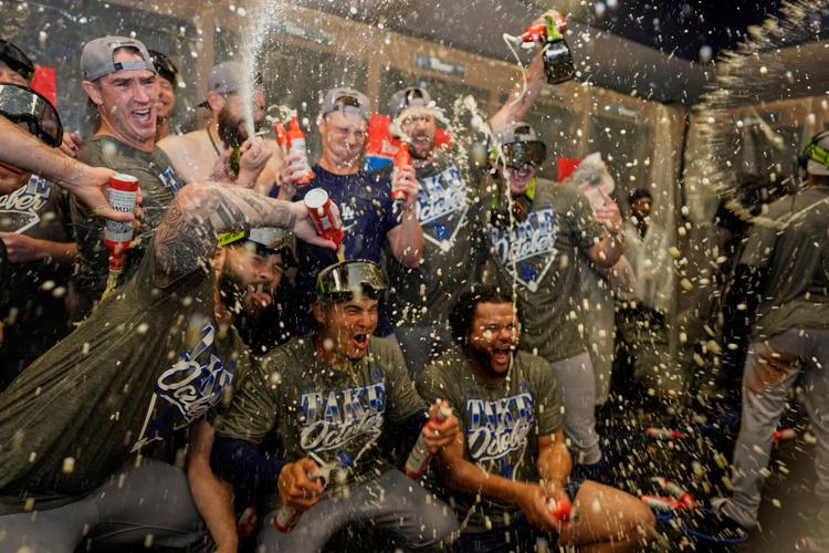APTOPIX NLDS Dodgers Braves Baseball