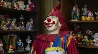 Scary Sale: Possibly Haunted and Iconic 'Clown Motel' For Sale