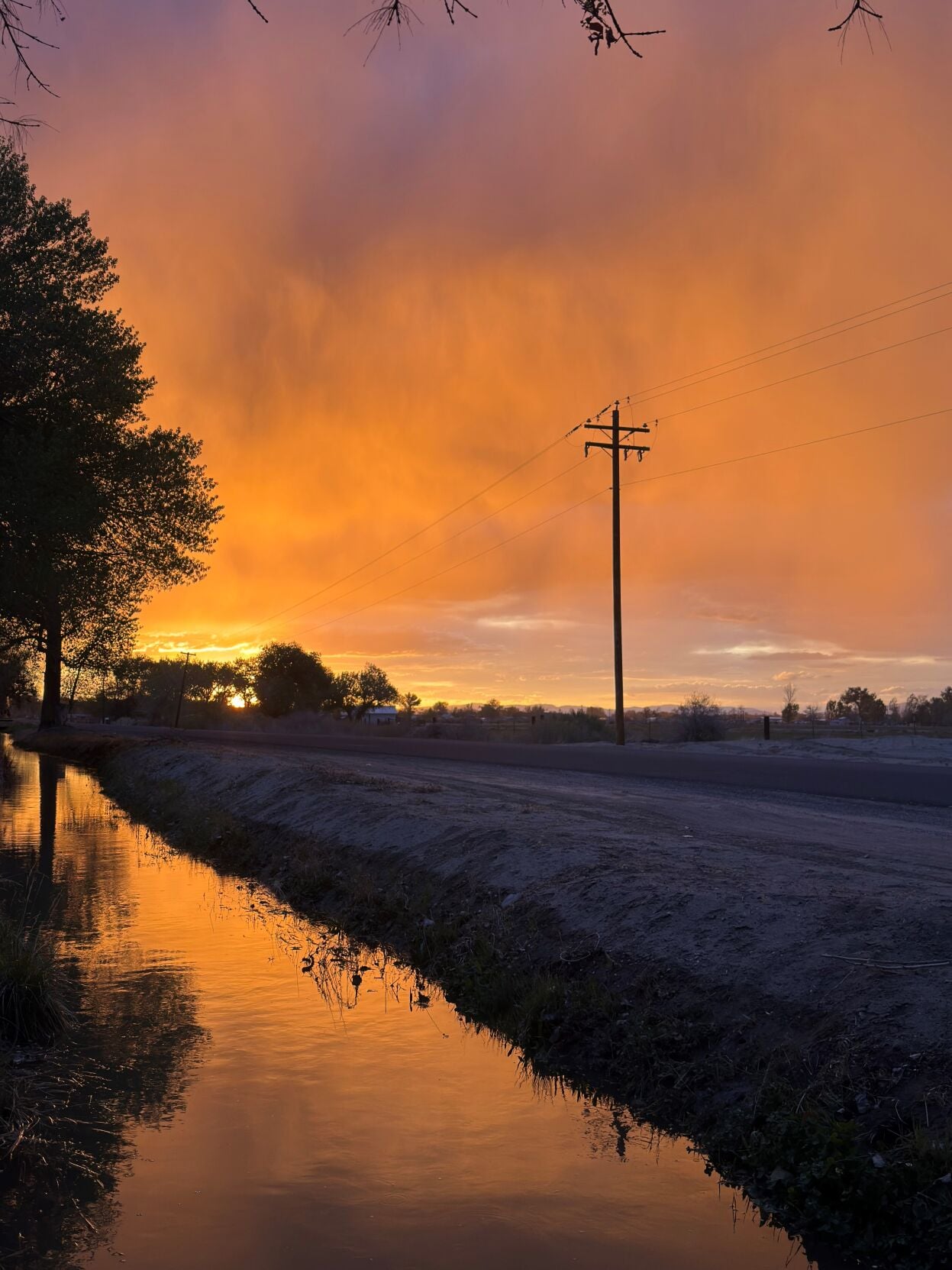 Amazing April sunset picture from the southeast side of Fallon