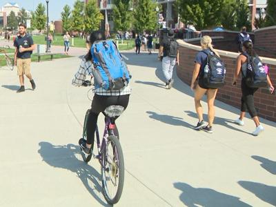 Bicyclists, Skateboarders Not Allowed to Ride in New "Walk Zones" on UNR Campus