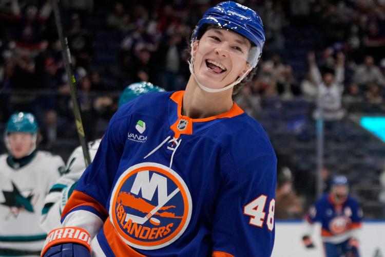 Calder Trophy Schaefer Hockey